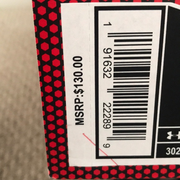 Sneakers - Picture 6 of 6